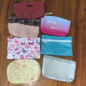 bundle of ipsy bags